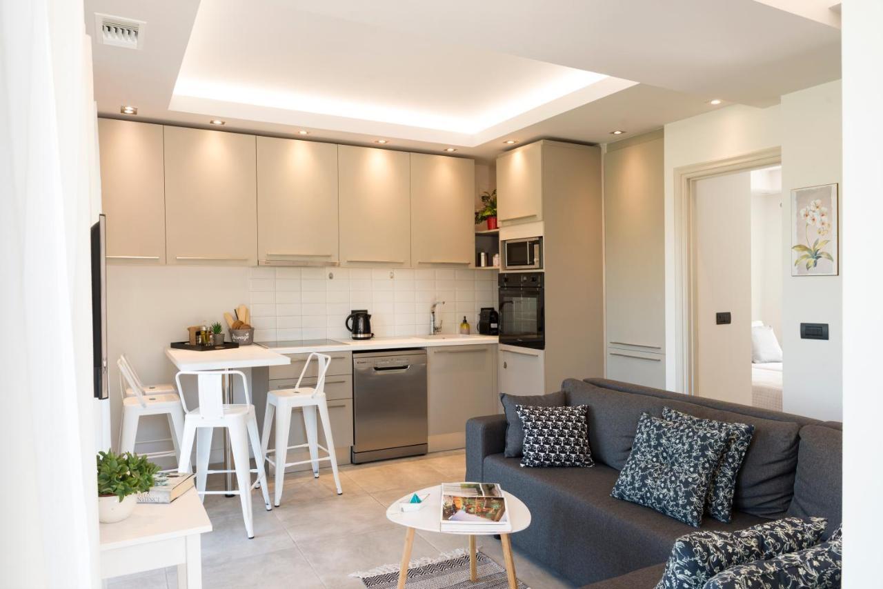 Dimi Brou'S Apartments By Corfuescapes กูเวีย ภายนอก รูปภาพ